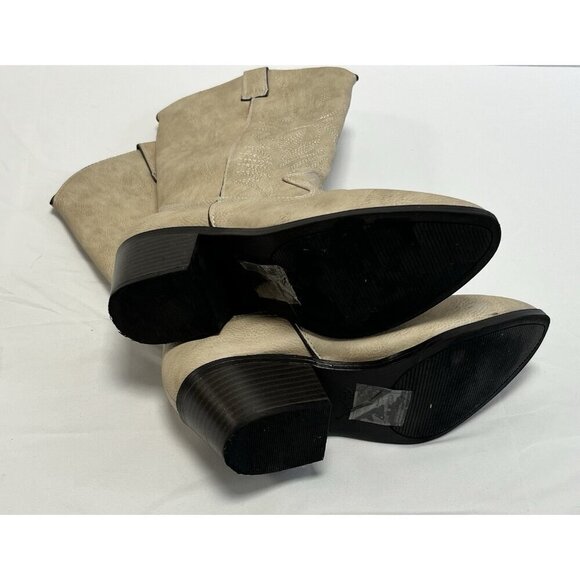 Woman’s Cottage/Boho Antique Cream Cowboy Boots Cupid Size 7 🤍 - Picture 7 of 7